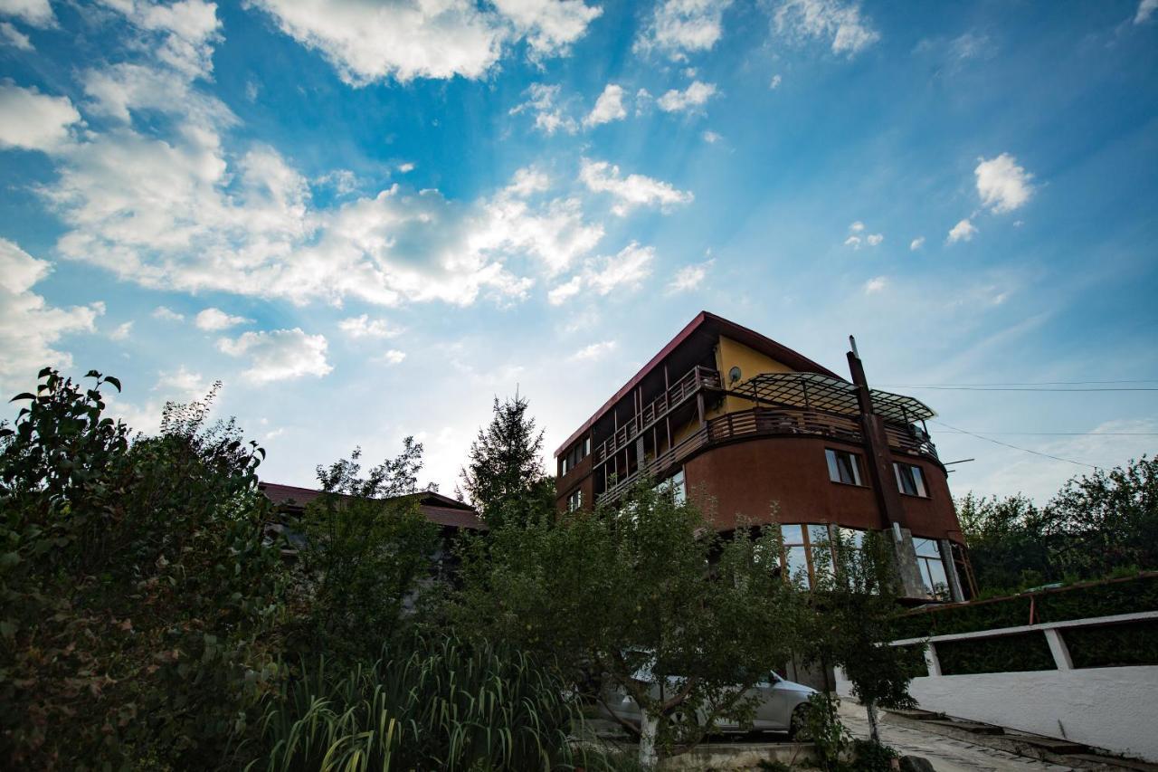 Casa Moroeni Hotel Kültér fotó