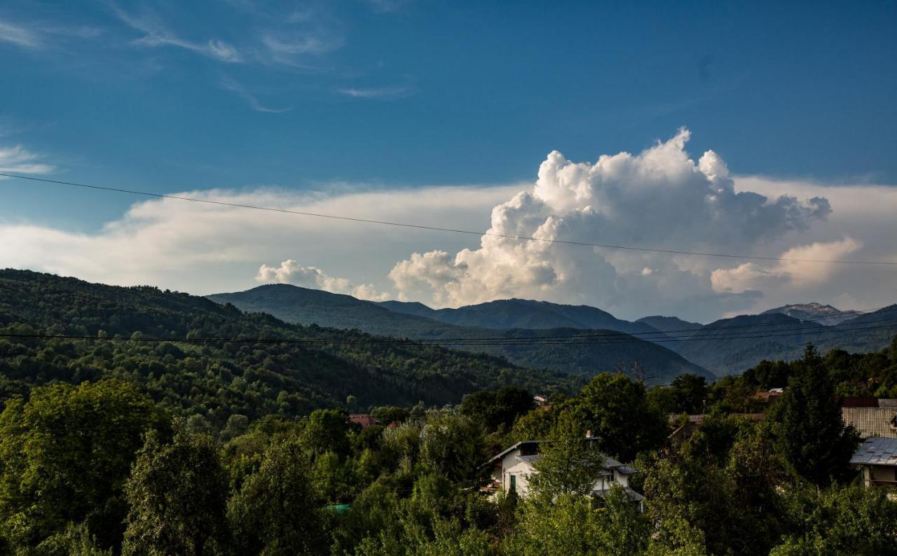 Casa Moroeni Hotel Kültér fotó