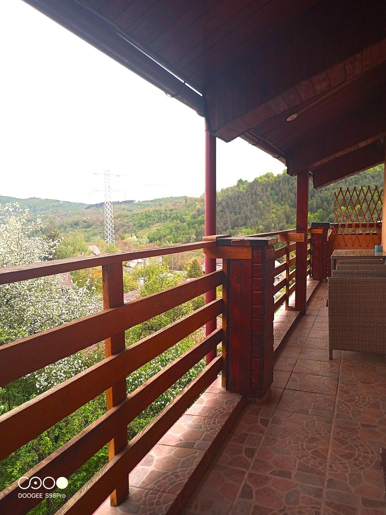 Casa Moroeni Hotel Kültér fotó